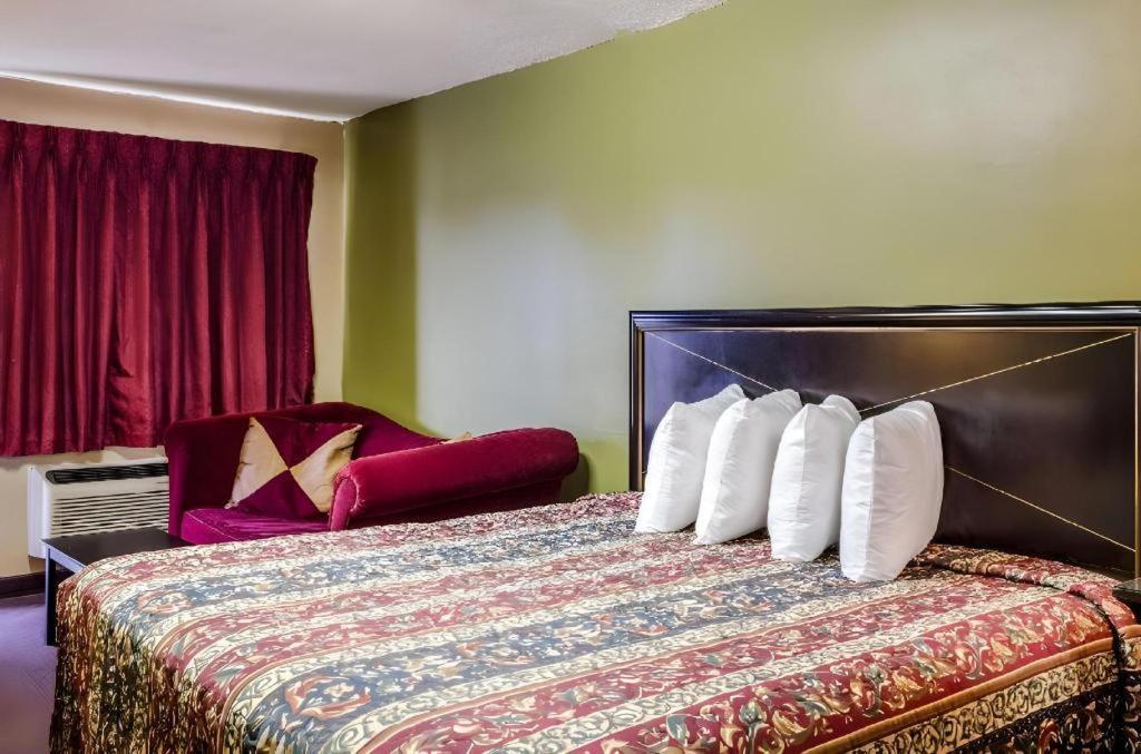 Rodeway Inn Greenville Exteriér fotografie