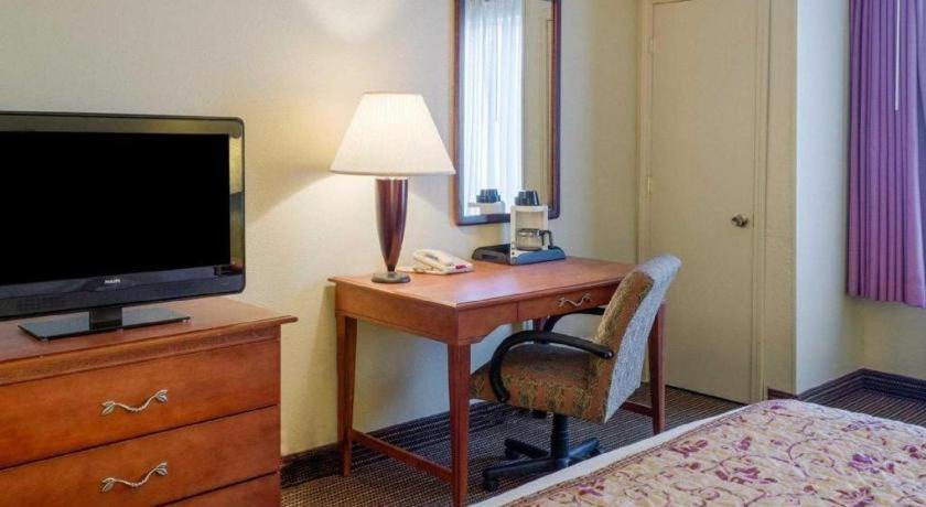 Rodeway Inn Greenville Exteriér fotografie